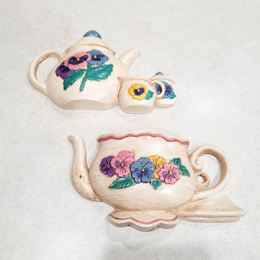 VINTAGE 70's-80's Homco Home Interiors Burwood Boho Floral Teapot Wall set of 2